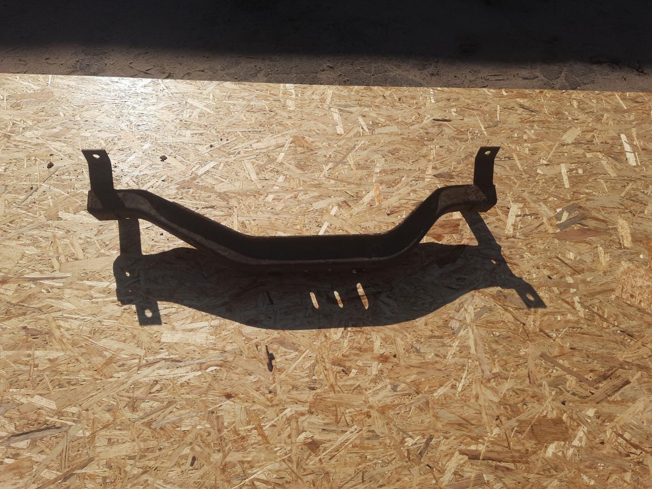 кронштейн КПП Ford Transit 4 поколение 1990, 2.5 л., дизель, МКПП, микроавтобус - фото №1