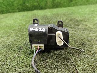 моторчик заслонки печки Kia Carnival 1 поколение [рестайлинг] 2005, 2.9 л., CRDi, дизель, АКПП, минивэн