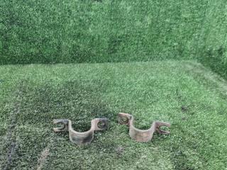 крепление стабилизатора / втулки стабилизатора Mazda 626 GF 1998, 1.8 л., бензин, МКПП, хетчбэк 5 дв.