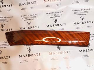 молдинг двери передней правой Maserati Quattroporte 5 поколение 2005, 4.2 л., бензин, АКПП, черный, седан, 66938600