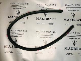 уплотнитель двери Maserati Quattroporte 5 поколение 2005, 4.2 л., бензин, АКПП, черный, седан, 67474100
