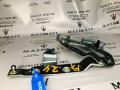 петля капота правая Maserati Quattroporte 5 поколение 2005, 4.2 л., M139 A, бензин, робот, седан, задний привод, 81082600, 66883700, 66817900 - фото №3