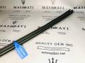 Уплотнитель стекла Maserati Quattroporte 5 поколение 2005, 4.2 л., M139 A, бензин, робот, седан, задний привод, 66514000, 68472300 - фото №3