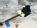 замок двери задней левой Maserati Quattroporte 5 поколение 2005, 4.2 л., M139 A, бензин, робот, седан, задний привод, 68206500 - фото №3