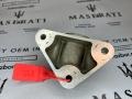 кронштейн (крепление) Maserati Quattroporte 5 поколение 2005, 4.2 л., M139 A, бензин, робот, седан, задний привод, 196865, 3321203 - фото №4