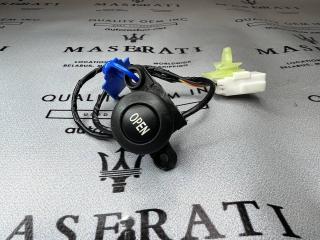 ручка бардачка Maserati Quattroporte 5 поколение 2005, 4.2 л., M139 A, бензин, робот, седан, задний привод, 188251, 188251