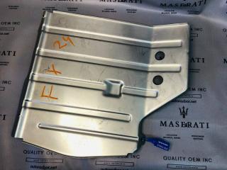 кронштейн (крепление) Maserati Quattroporte 5 поколение 2005, 4.2 л., M139 A, бензин, робот, седан, задний привод, 02014632, 02014632