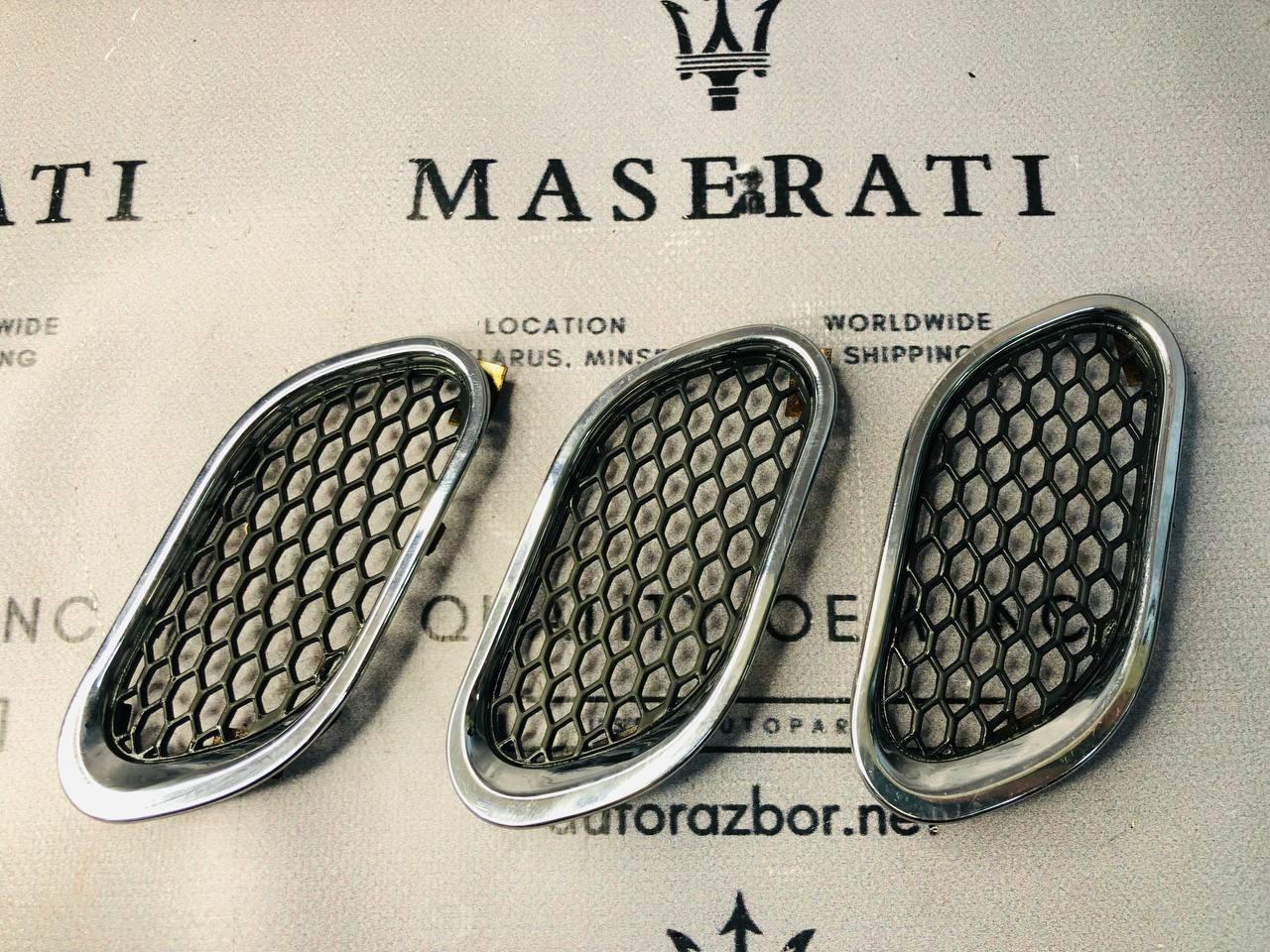 молдинг переднего левого крыла Maserati Quattroporte 5 поколение 2005, 4.2 л., M139 A, бензин, робот, седан, задний привод, 69283300, 67570500, 69283700 - фото №1