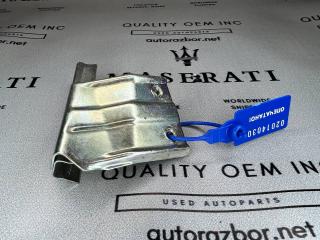 кронштейн (крепление) Maserati Quattroporte 5 поколение 2005, 4.2 л., M139 A, бензин, робот, седан, задний привод