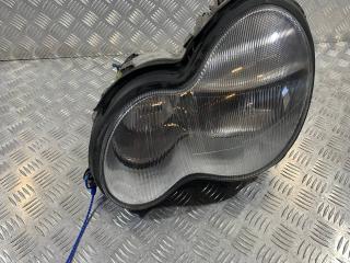 фара левая Mercedes-Benz C-Класс W203/S203/CL203 [рестайлинг] W205 2005, 2.5 л., M 272.911, бензин, АКПП, седан, A2038201361, 0301166671