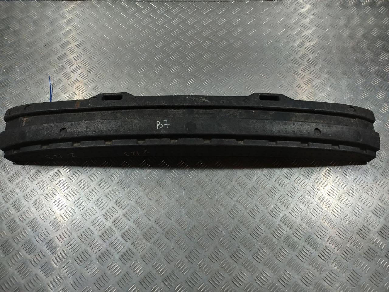 абсорбер бампера Volkswagen Passat (USA) 1 поколение 2013, 1.8 л., CPRA, бензин, АКПП, седан, 561807251 - фото №1