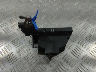 плюсовой провод аккумулятора Audi A8 D4/4H 2012, 4.2 л., CDRA, бензин, седан, 8J0915459