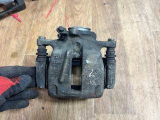 суппорт задний правый Audi A8 D4/4H [рестайлинг] 2014, 4.2 л., CDRA, бензин, седан, 4H6AF