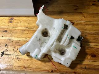 бачок омывателя Mercedes-Benz GL-Класс X164 [рестайлинг] 2010, 4.7 л., M 273.923, бензин, АКПП, внедорожник 5 дв., A1648690020