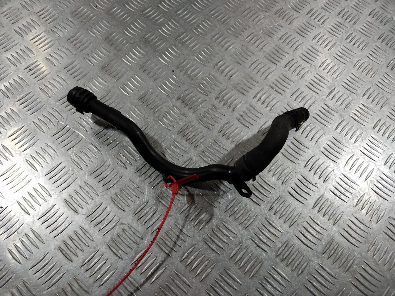 патрубок (трубопровод, шланг) Audi A7 4G 2012, 3.0 л., CGWB, бензин, хетчбэк 5 дв., 06E121058E - фото №1