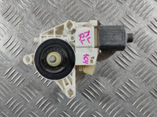 моторчик стеклоподъемника задний левый Mercedes-Benz GL-Класс X164 [рестайлинг] 2010, 4.7 л., M 273.923, бензин, АКПП, внедорожник 5 дв., A2518200108