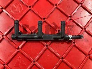 топливная рампа Audi A7 4G [рестайлинг] 2015, 3.0 л., CREC, бензин, АКПП, хетчбэк 5 дв., 06E133681L