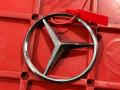 эмблема Mercedes-Benz GL-Класс X164 [рестайлинг] 2010, 4.7 л., M 273.923, бензин, АКПП, внедорожник 5 дв., A1648170016 - фото №2