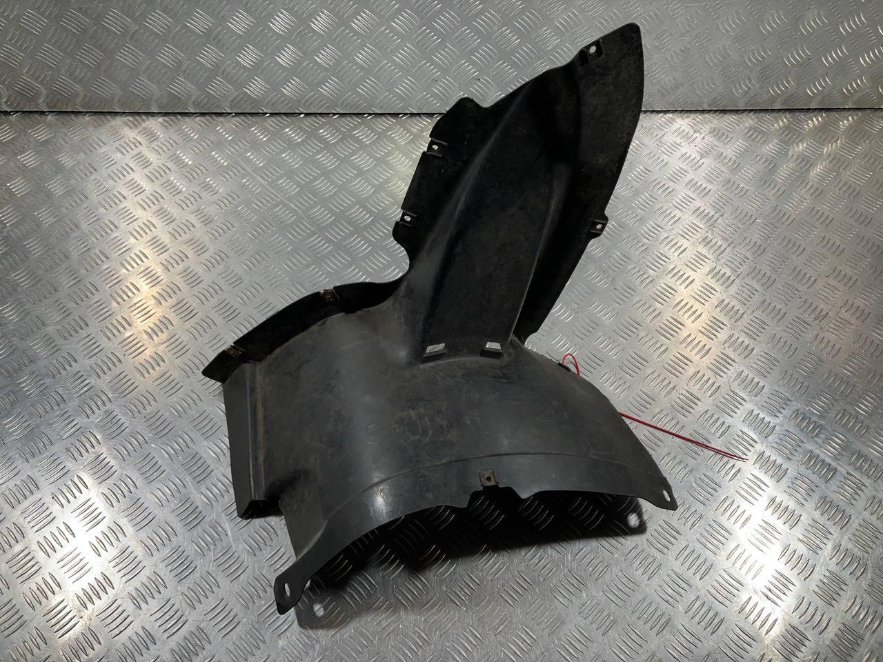 защита арок передняя правая (подкрылок) Volkswagen Passat B6 2007, 2.0 л., BPY, бензин, АКПП, седан, 3C0805912 - фото №1