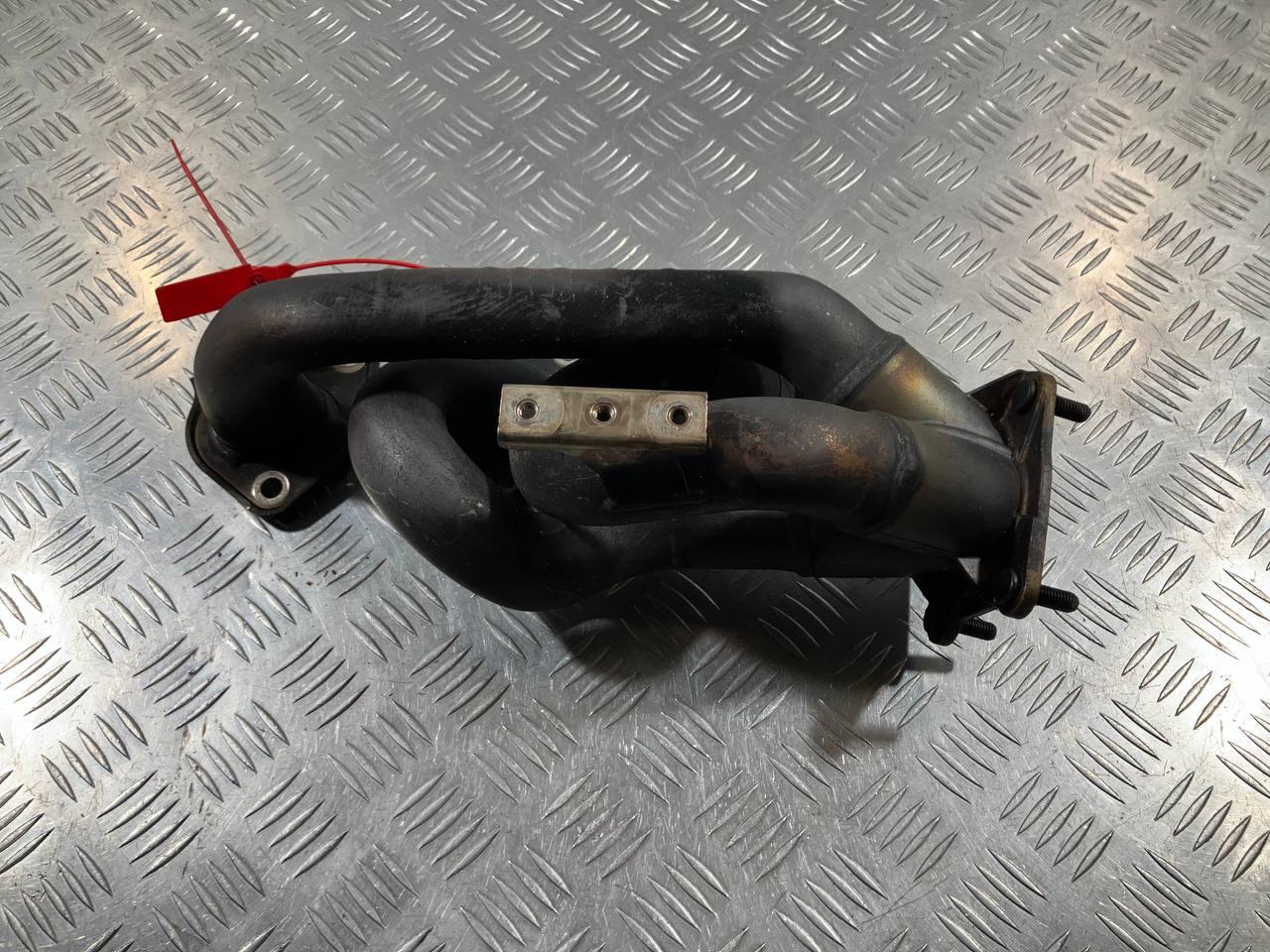 коллектор выпускной Porsche Panamera 970 2010, 3.6 л., M 46.20, бензин, АКПП, хетчбэк 5 дв., 94611112901 - фото №1