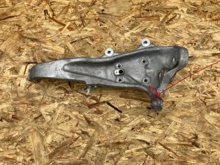 кулак поворотный правый BMW 7 серия F01/F02 [рестайлинг] 2014, 4.4 л., N63 B44 B, бензин, АКПП, седан, 31216775768, 31214082754, 4082754, 6775768