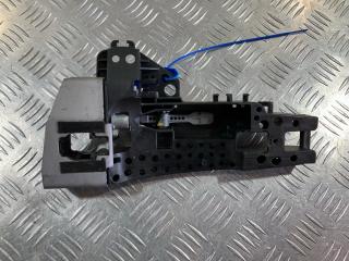 скелет ручки двери передней левой Audi A8 D4/4H 2012, 4.2 л., CDRA, бензин, АКПП, седан, 4H1837885