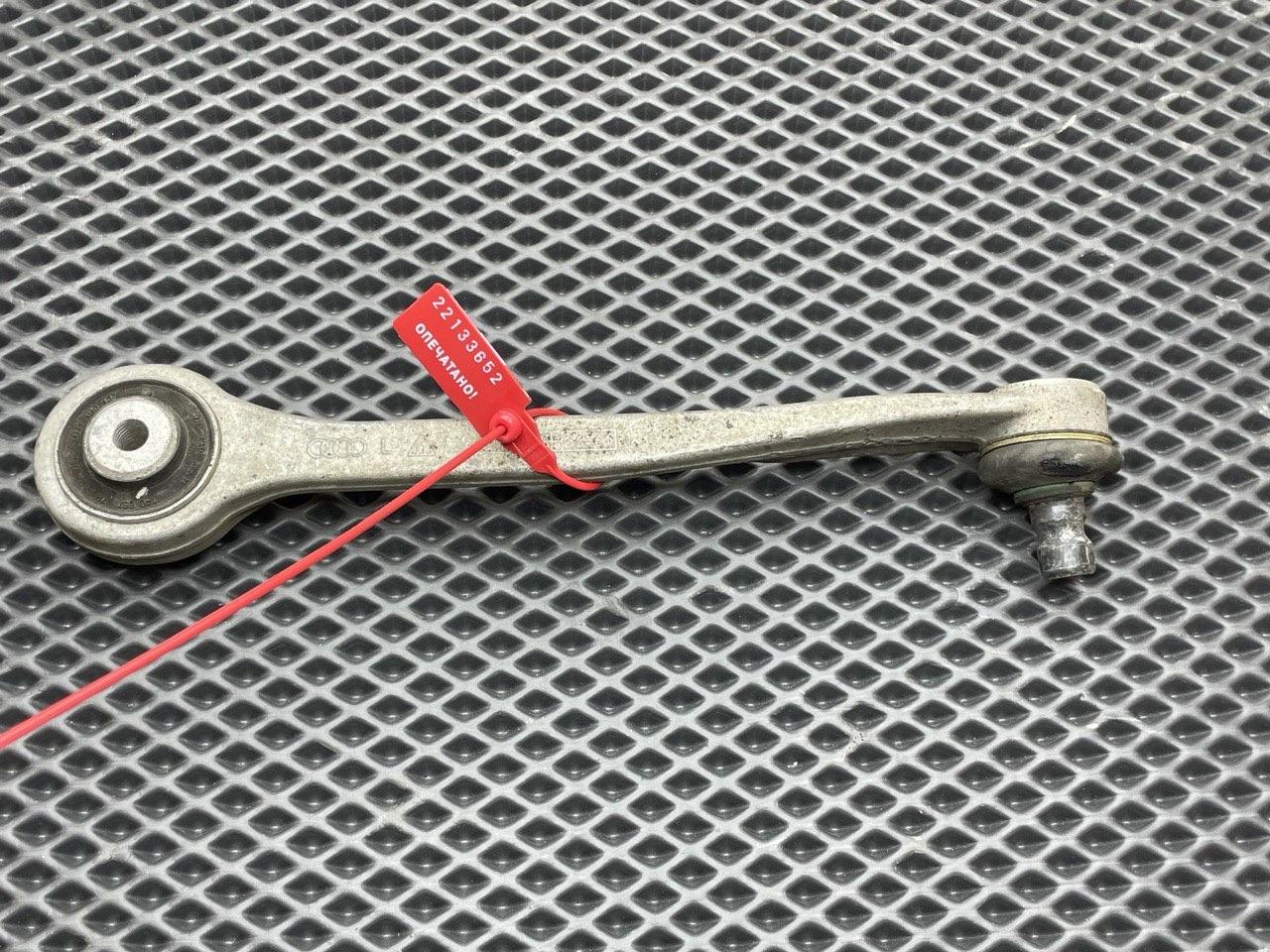 рычаг передний левый Audi A8 D4/4H 2011, 4.2 л., CDRA, бензин, АКПП, седан, 4H0407505E - фото №1