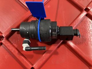 насос (моторчик) омывателя стекла Audi A4 B8 [рестайлинг] 2012, 2.0 л., CAEB, бензин, АКПП, седан, 8K5955647