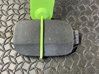 заглушка заднего бампера под крюк Audi Q7 4L 2009, 4.2 л., BAR, бензин, АКПП, внедорожник 5 дв., 4L0807449