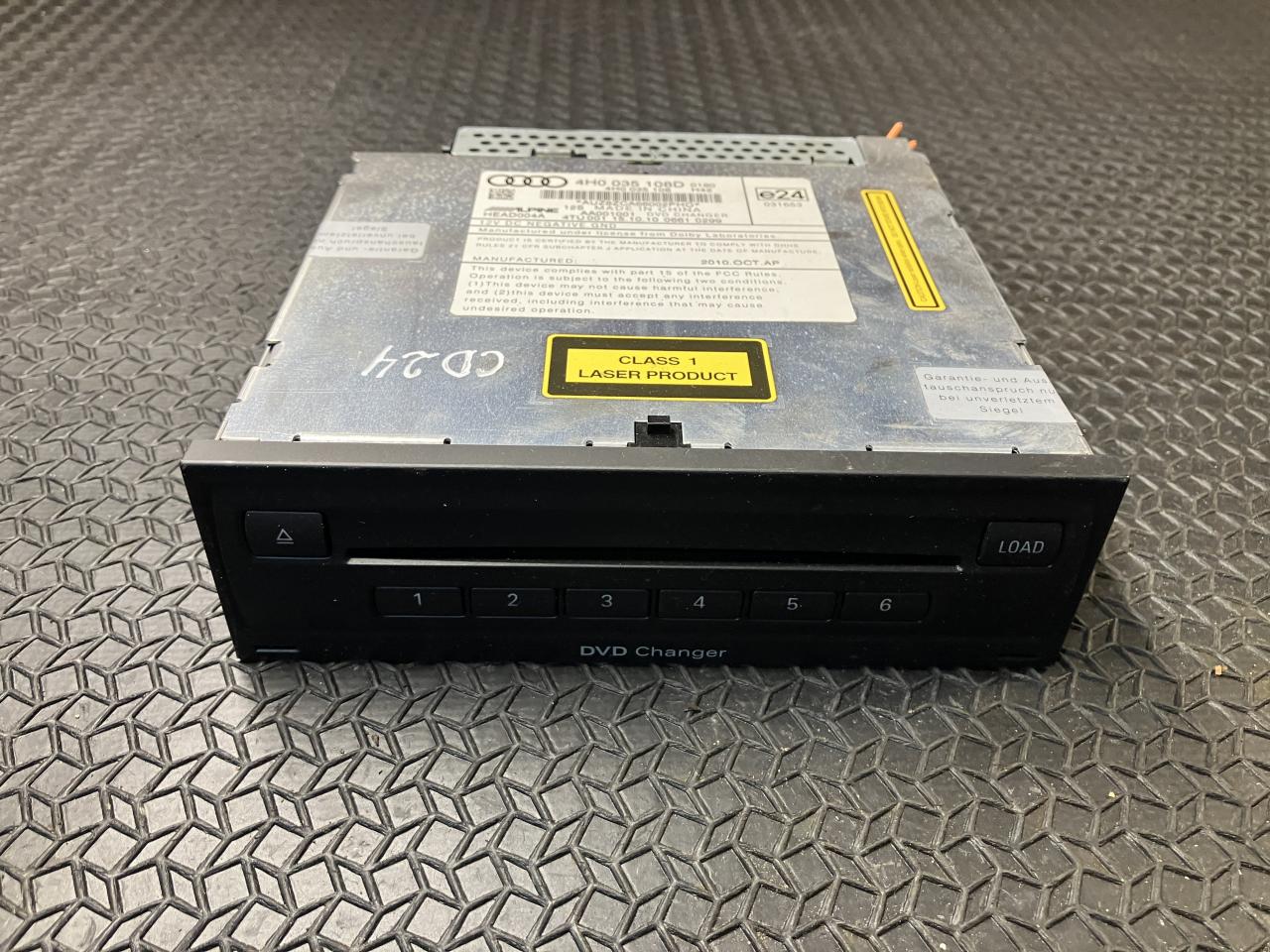 CD-чейнджер Audi A8 D4/4H 2012, 4.2 л., CDRA, бензин, АКПП, седан, 4H0035108D, 4H0035108 - фото №1