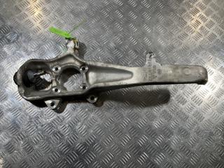 кулак поворотный правый Mercedes-Benz GL-Класс X166 2012, 4.7 л., M 278.928, бензин, АКПП, внедорожник 5 дв., A1663301020, A16610