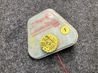 бачок тормозной жидкости Audi A8 D3 [рестайлинг] 2007, 4.2 л., BVJ, бензин, седан, 4E0611301