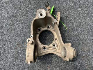 кулак задний правый Audi A8 D4/4H [рестайлинг] 2014, 4.2 л., CDRA, бензин, седан, 4H0505432C, 4H0505432D