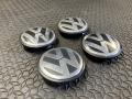 колпачок литого диска Volkswagen Passat CC 1 поколение [рестайлинг] 2012, 2.0 л., CCTA, бензин, 3B7601171 - фото №5