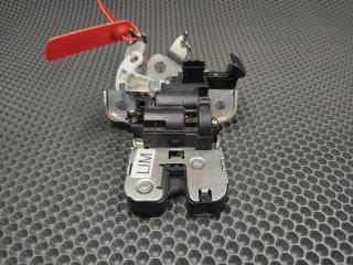 замок багажника Audi A8 D4/4H 2012, 4.2 л., CDRA, бензин, АКПП, седан, 4H0827505, 4H0827505A