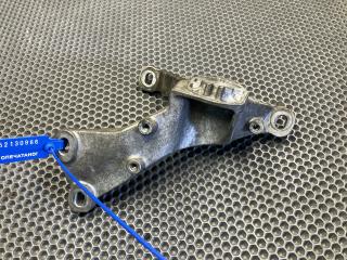 кронштейн КПП Audi A8 D4/4H 2012, 4.2 л., CDRA, бензин, седан, 4H0399114E