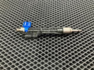 форсунка BMW 5 серия F10/F11 [рестайлинг] 2014, 3.0 л., N55 B30 A, бензин, АКПП, седан, 13647597870, 0261500109