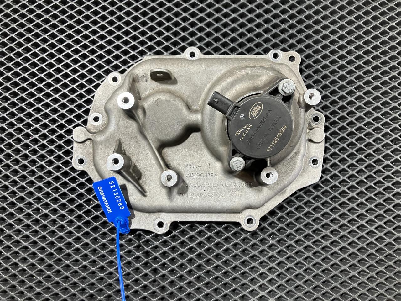 крышка распредвала Land Rover Range Rover Velar 1 поколение L560 2018, 2.0 л., дизель, АКПП, внедорожник 5 дв., G4D36P053AB - фото №1