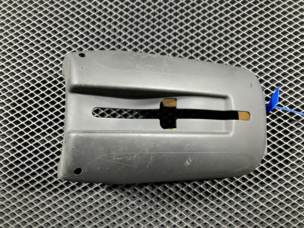 кожух рулевой колонки Audi Q7 4L 2008, 4.2 л., BAR, бензин, внедорожник 5 дв., 4L0953497A, 4L0880225, 4L0953512 - фото №1