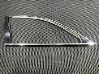 молдинг двери передней правой Lexus LS 4 поколение 2007, 4.6 л., 1UR-FSE, бензин, АКПП, седан, 7570250040