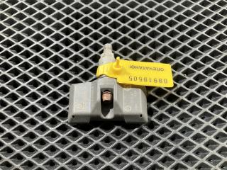 датчик давления в шине Audi A8 D3 [рестайлинг] 2006, 4.2 л., BVJ, бензин, АКПП, седан, 4D0907275