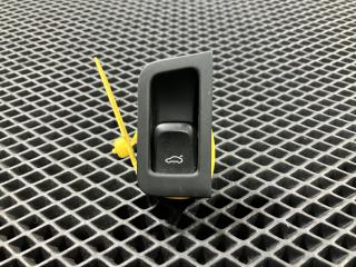 кнопка открытия багажника Audi A7 4G 2011, 3.0 л., CGWB, бензин, АКПП, хетчбэк 5 дв., 4H0959831A