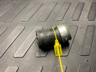 патрубок интеркулера Volkswagen Passat CC 1 поколение 2012, 2.0 л., CCZB, бензин, купе, 1K0145828F