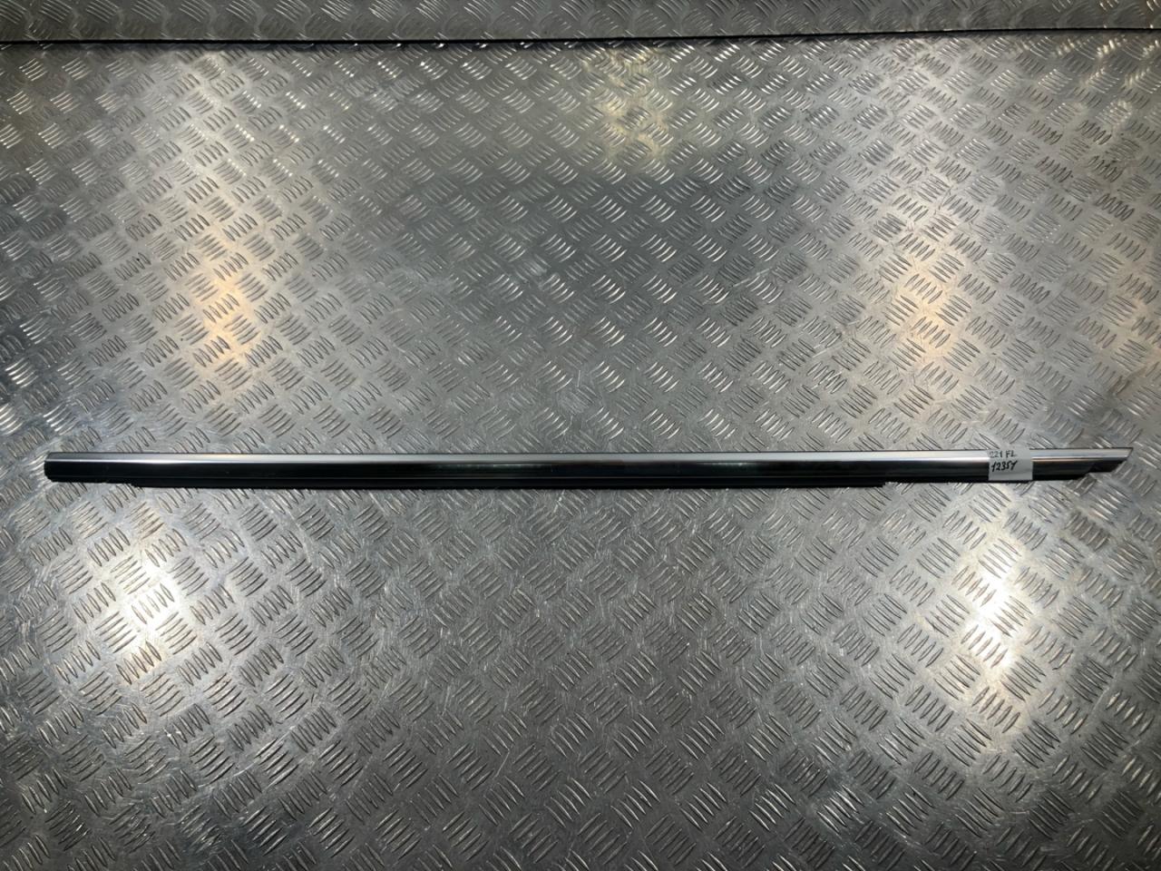 молдинг двери передней левой Mercedes-Benz S-Класс W221 2009, 5.5 л., M 273.961, бензин, седан - фото №1