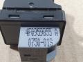 кнопка стеклоподъемника двери Audi Q7 4L 2008, 4.2 л., BAR, бензин, АКПП, внедорожник 5 дв., 4F0959855A - фото №8