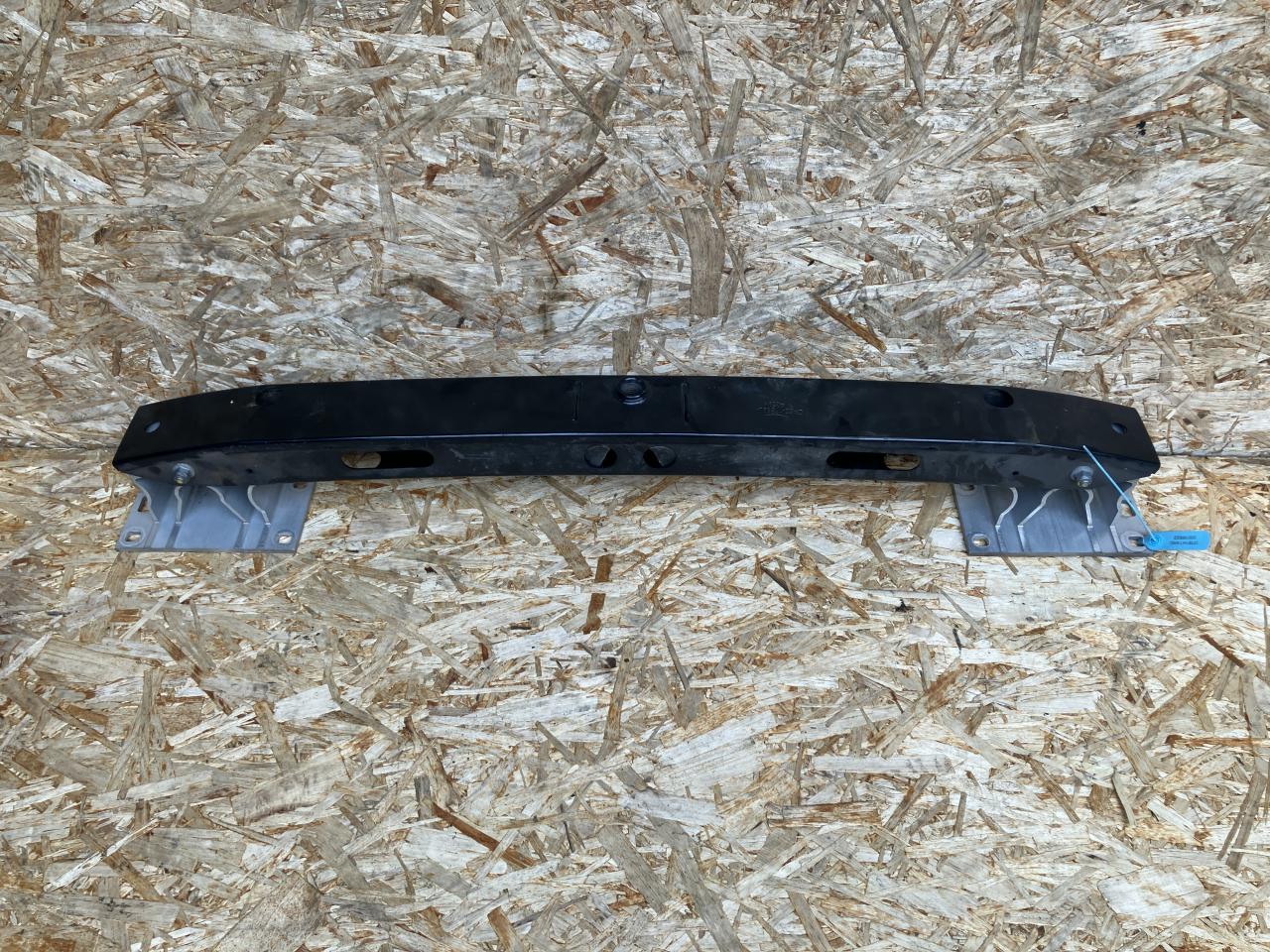 усилитель бампера заднего Land Rover Range Rover Sport 2 поколение 2014, 5.0 л., 508PN, бензин, внедорожник 5 дв., DK6217B892AE, LR116875, LR043966, LR054330, LR093841 - фото №1