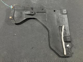 защита днища Audi A8 D4/4H 2012, 4.2 л., CDRA, бензин, 4H0825213C, 4H0825213B, 4H0825213, 4H0825213E