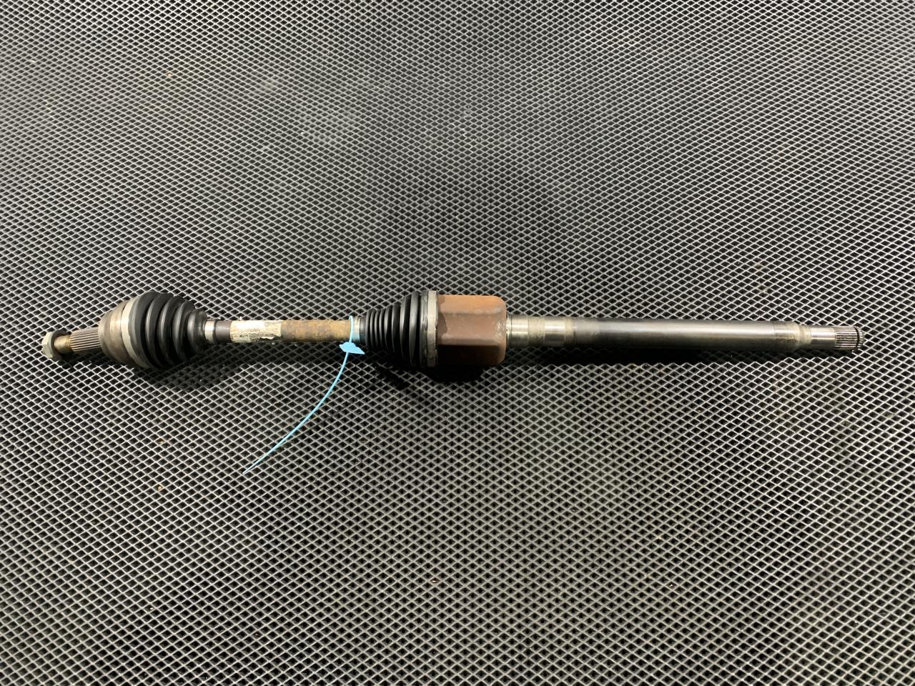 полуось передняя правая (приводной вал, ШРУС) Land Rover Range Rover Sport 2 поколение 2017, 3.0 л., 306PS, бензин, АКПП, внедорожник 5 дв., DPLA3N128BB, LR064251, LR041968, LR045441, LR034531 - фото №1