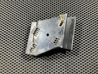 Крепление бампера заднего Audi A8 D2/4D [рестайлинг] 2001, 4.2 л., AQF, бензин, 4D0807572A