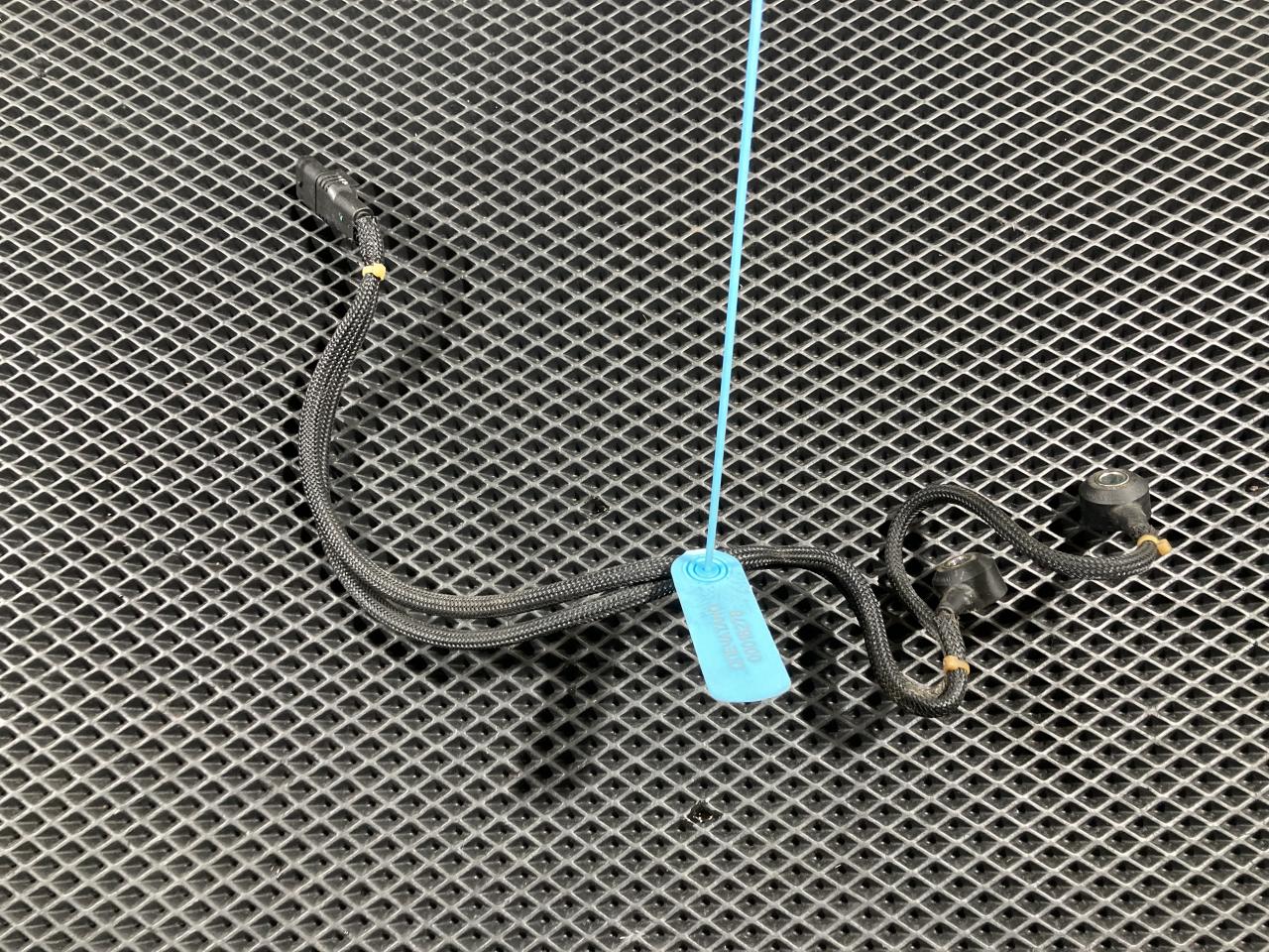 датчик детонации Mercedes-Benz GL-Класс X166 2012, 4.7 л., M 278.928, бензин, седан, A2789050000 - фото №1